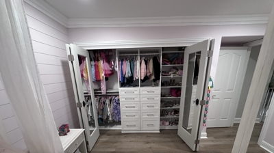 Bi-Folding Closet Door Photo