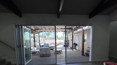 Double Door Vista View Screens Photo