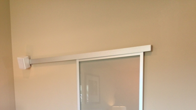 Residential Room Divider/Wall Slide Photo