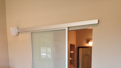 Residential Room Divider/Wall Slide Photo