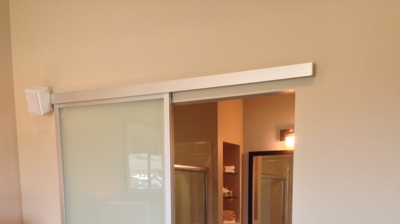 Residential Room Divider/Wall Slide Photo