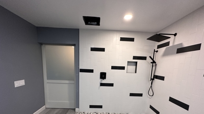 Residential Room Divider/Wall Slide Photo