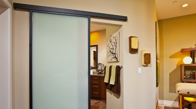 Residential Room Divider/Wall Slide Photo