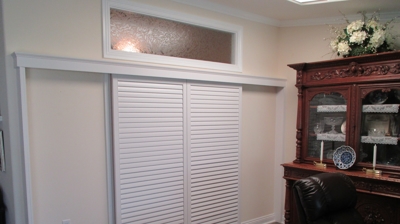 Residential Room Divider/Wall Slide Photo