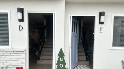 Single Door Retractable Screen Door Photo