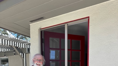 Single Door Retractable Screen Door Photo