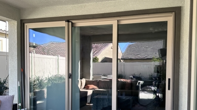 Single Door VistaView Screen Photo