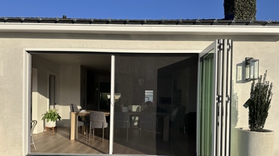 Single Door VistaView Screen Photo