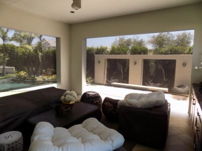 Motorized Power Screens in Westlake Village