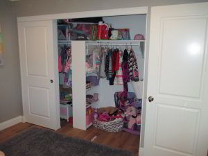 3 Panel, 3 Track Top-Hung Bedroom Closet Door