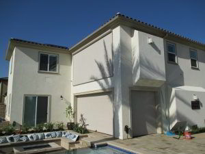 Motorized Power Screens on Lake Forest home