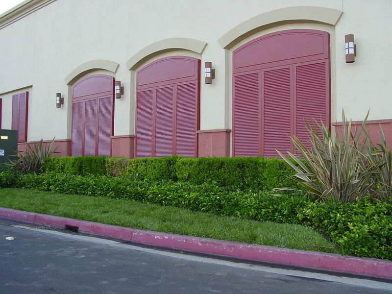 Red exterior shutters