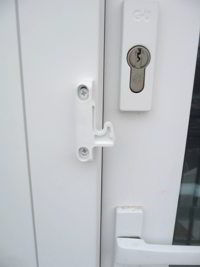 White Keeper (Upgrade) for StowAway Retractable Screen Door